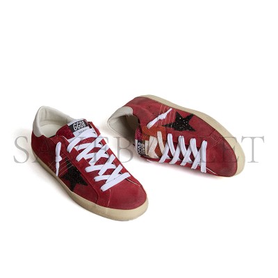 GOLDEN GOOSE WOMEN’S SUPER-STAR IN RED SUEDE WITH GLITTER STAR AND WHITE HEEL TAB GWF00101
